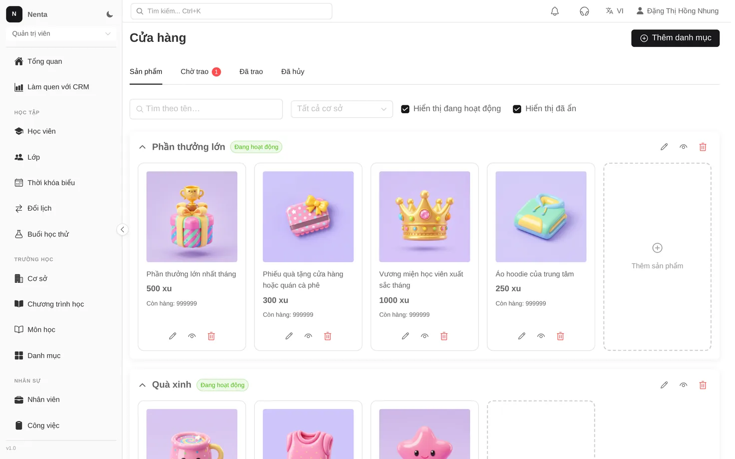 Cửa hàng đổi quà với danh sách sản phẩm, giá bằng xu và các tab Chờ trao, Đã trao